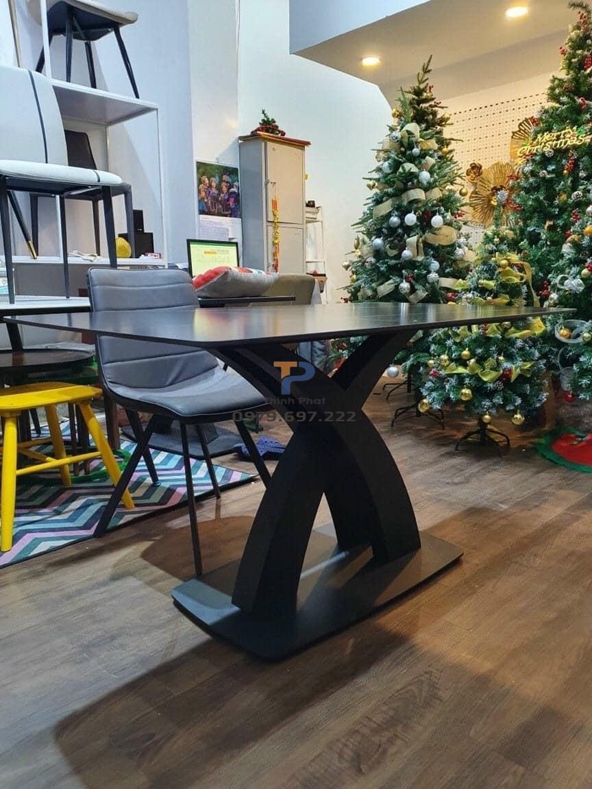 Bàn ăn inox mạ vàng TP 043 Bàn ăn inox mạ vàng TP 043