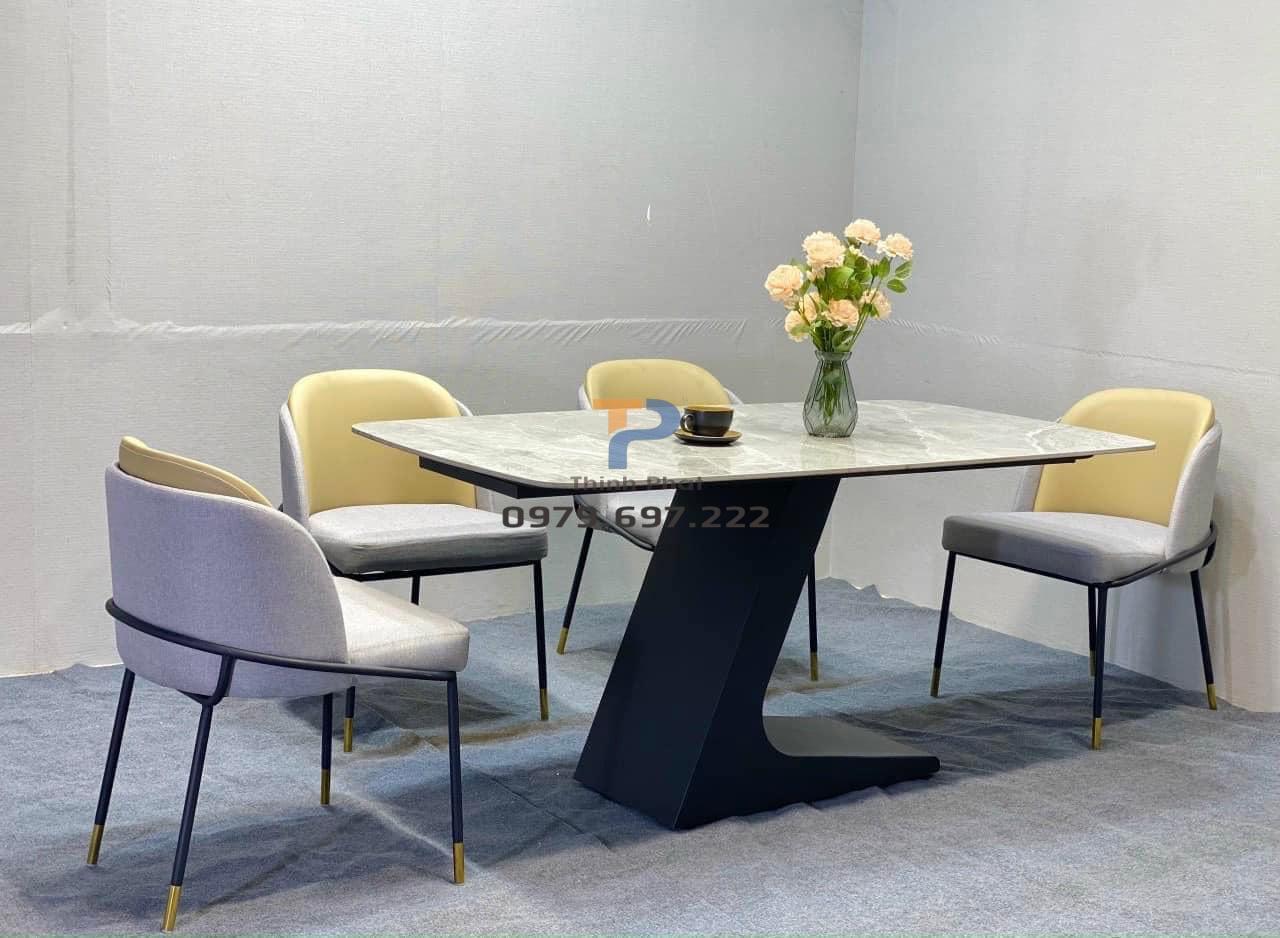 Bàn ăn inox mạ vàng TP 025 Bàn ăn inox mạ vàng TP 025