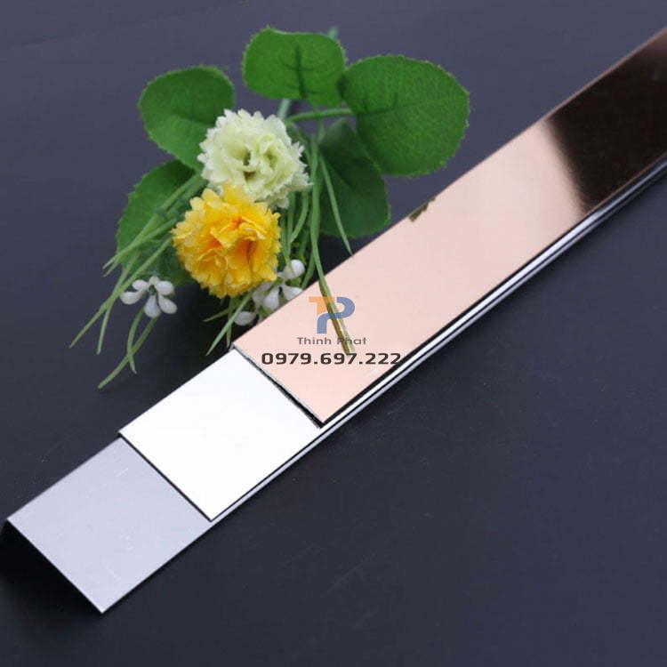 Nẹp trang trí inox mạ vàng TP 004 Nẹp trang trí inox mạ vàng TP 004
